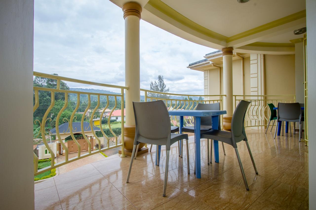 Heras Country Resort Kabale Zewnętrze zdjęcie